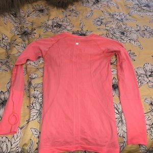 Lululemon long sleeve workout top
